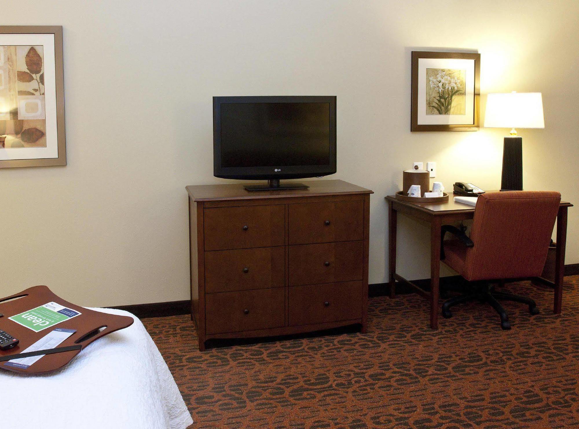 Hampton Inn Oxford/Miami University Area Exterior photo